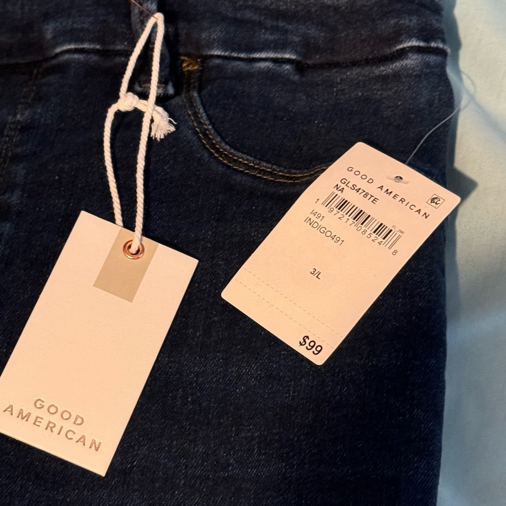 Good American Petite Jeggings NWT size 3/L